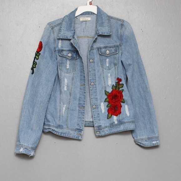 Elan distressed light wash oversized denim jacket with rose patches - Picture 1 of 5